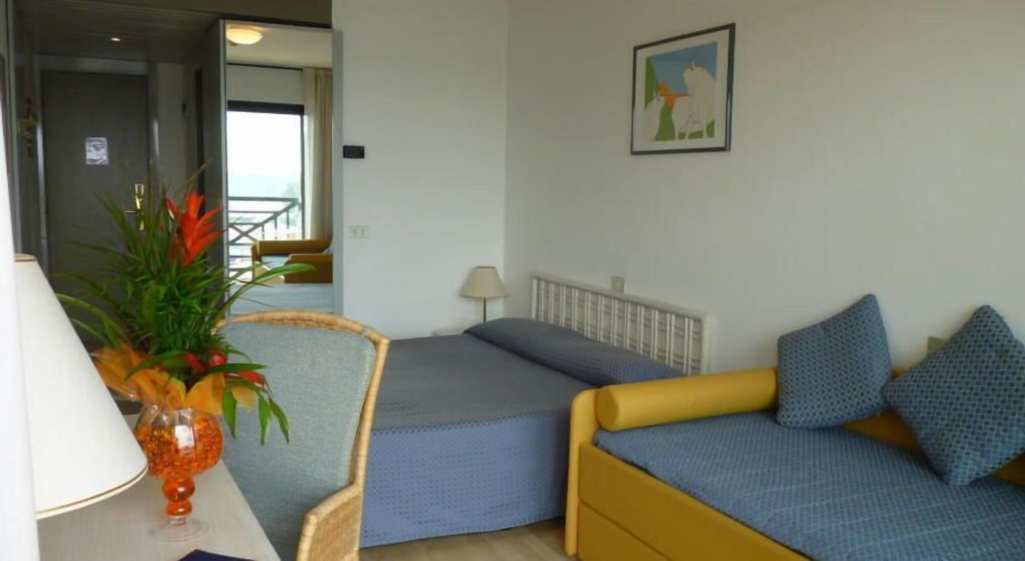 Hotel Marina Uno Lignano Sabbiadoro Buitenkant foto